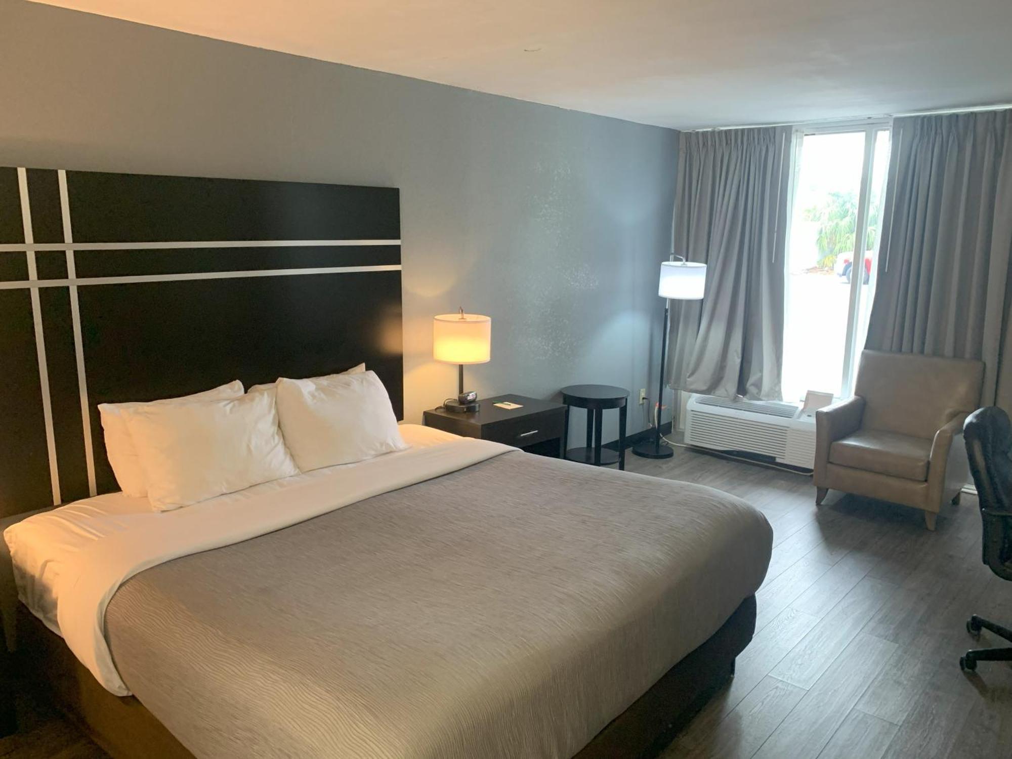 Quality Inn & Suites Hardeeville - Savannah North Dış mekan fotoğraf